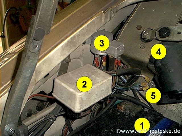 Motorraum 2 20140127 1838843267