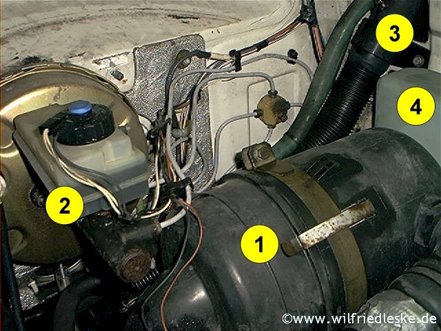 Motorraum 7 20140127 1976339913