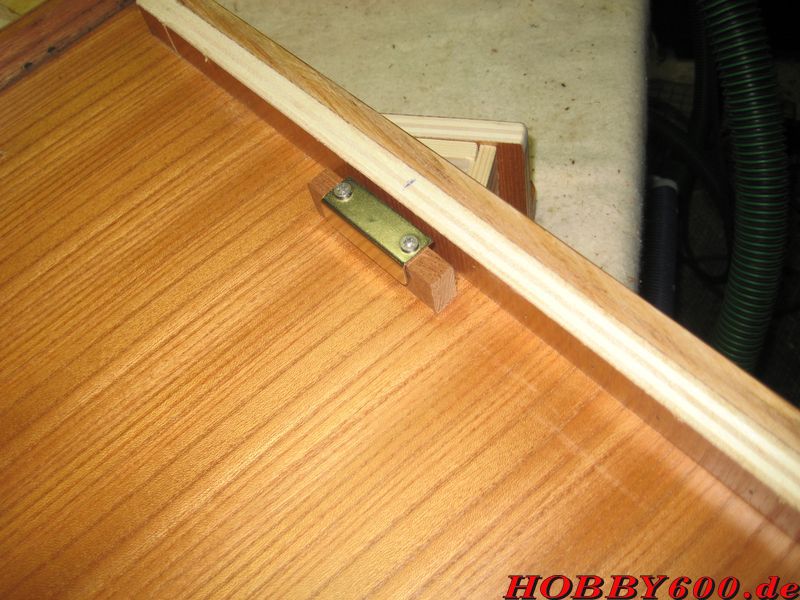 Anschlag Schublade 009