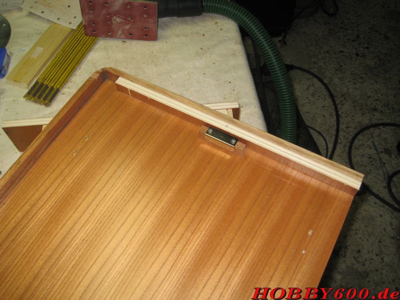 Anschlag Schublade 010