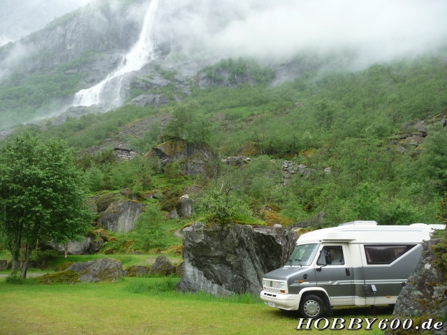 Norwegen - Campingplatz am Melkevoll-Gletscher